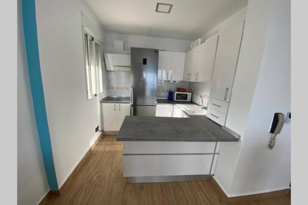 Magnifico Apartamento Con Vistas Al Mar, 1ª Linea Almuñécar Zewnętrze zdjęcie